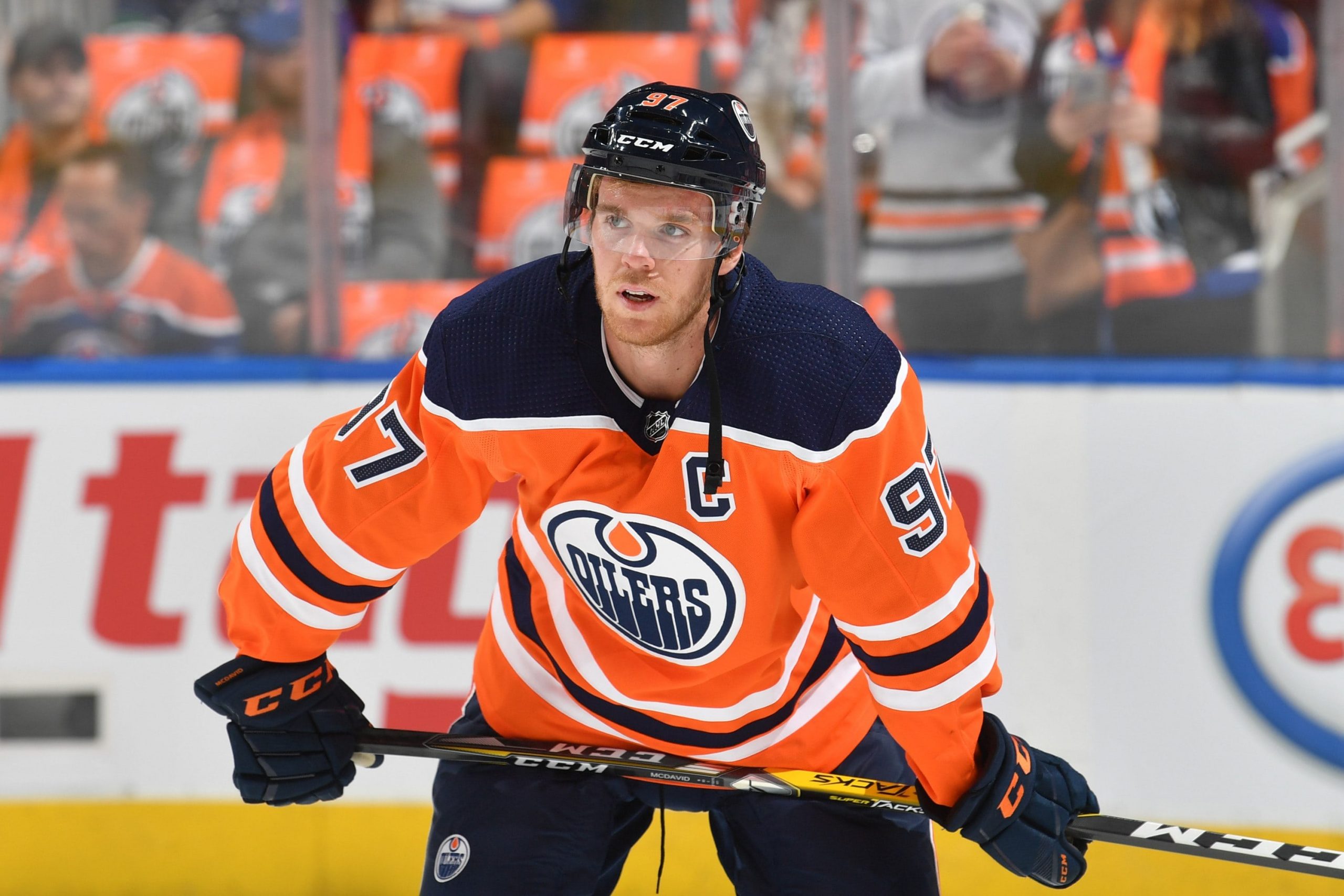 Топ-10 самых результативных игроков НХЛ: звезды хоккея и их достижения